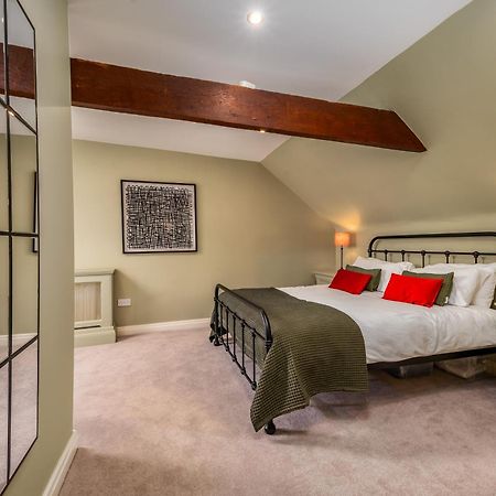 Luxury Town Centre Loft Apartment In Converted Granary Stamford Extérieur photo