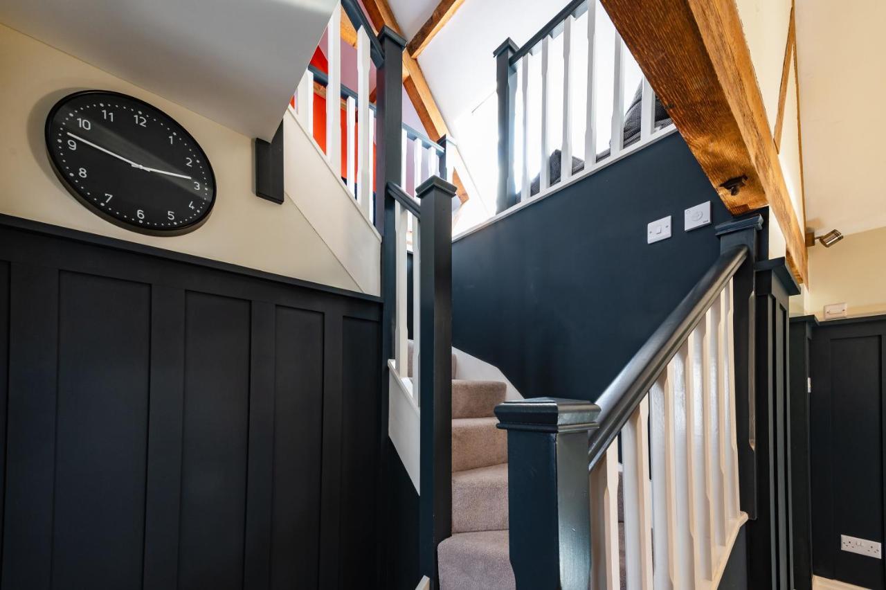 Luxury Town Centre Loft Apartment In Converted Granary Stamford Extérieur photo