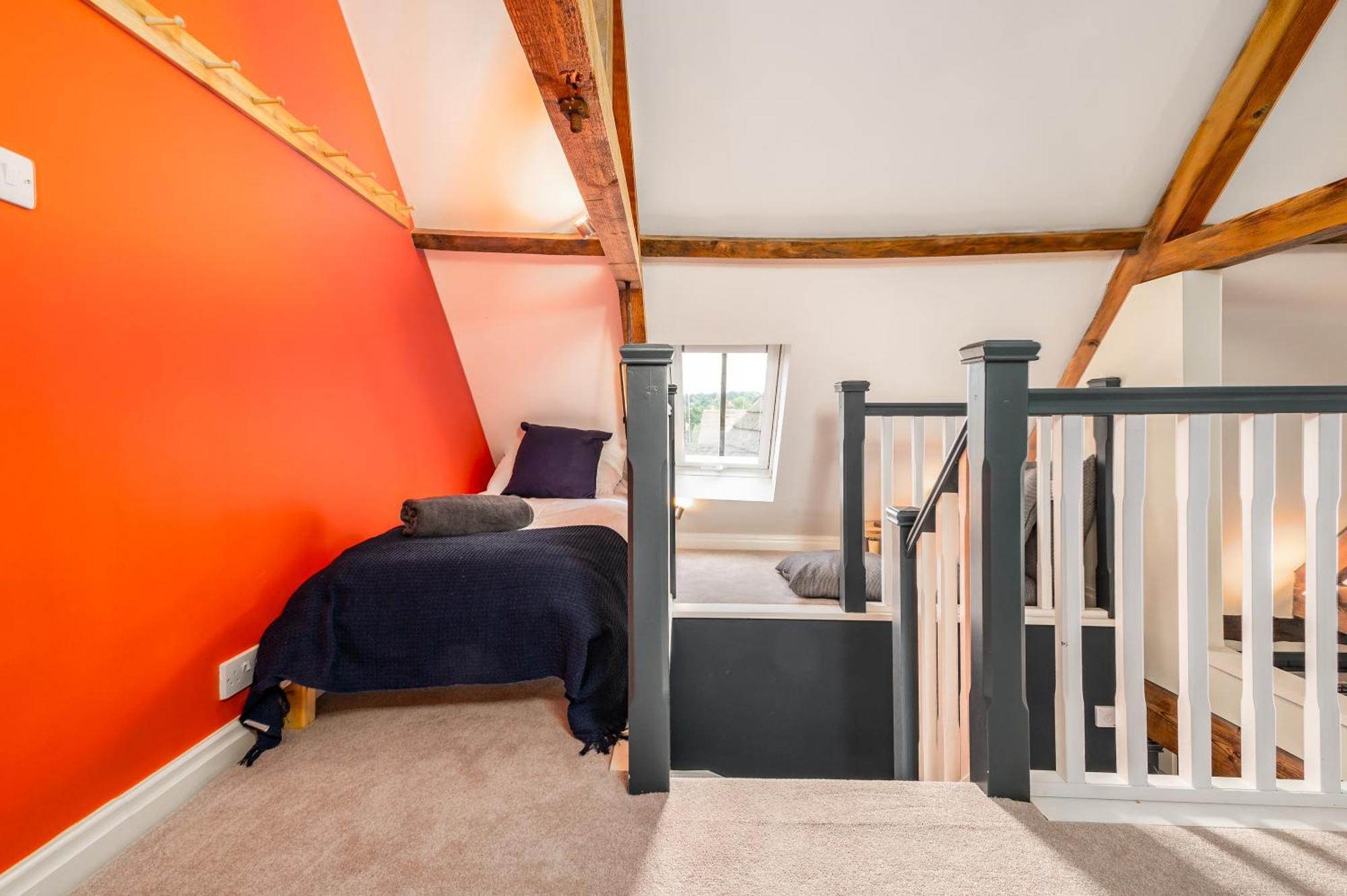 Luxury Town Centre Loft Apartment In Converted Granary Stamford Extérieur photo